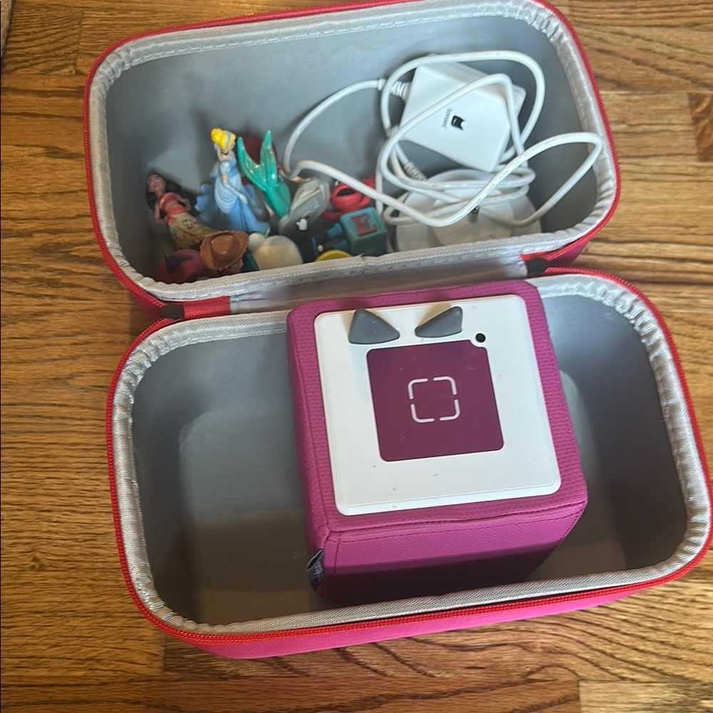 Toniebox Purple Audio Storytelling Box for Kids